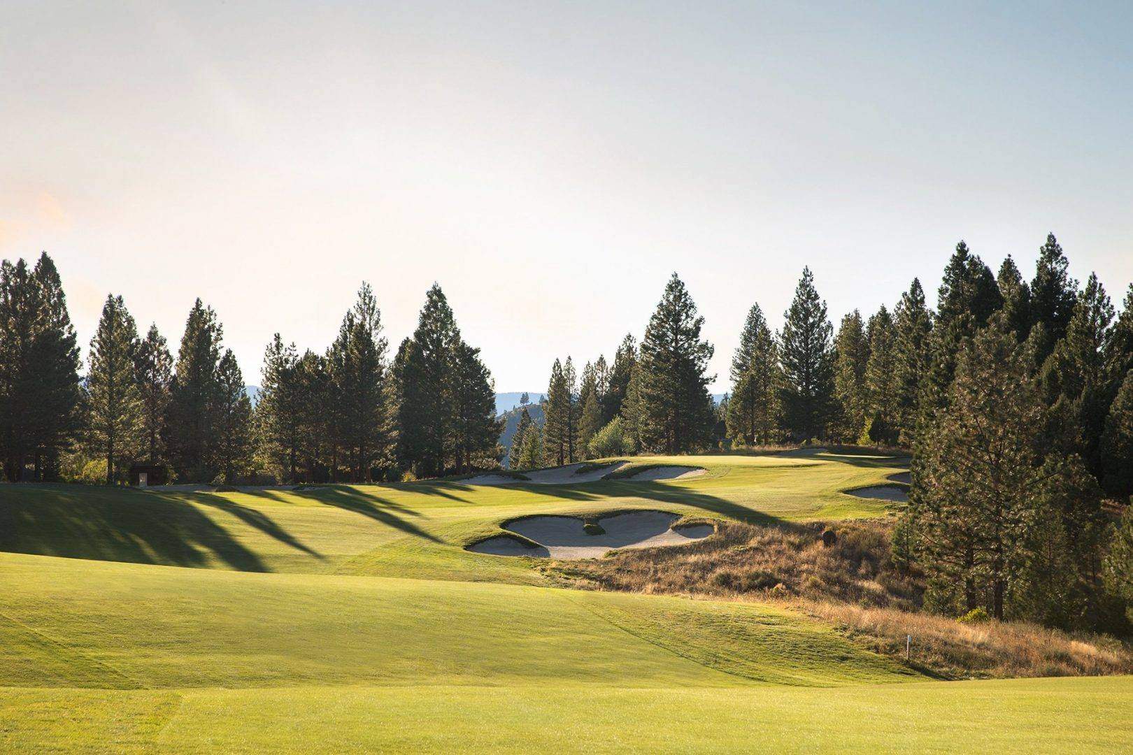 Dragon course signature hole at Nakoma Dragon Golf Course Dragon course signature hole at Nakoma Dragon Golf Course