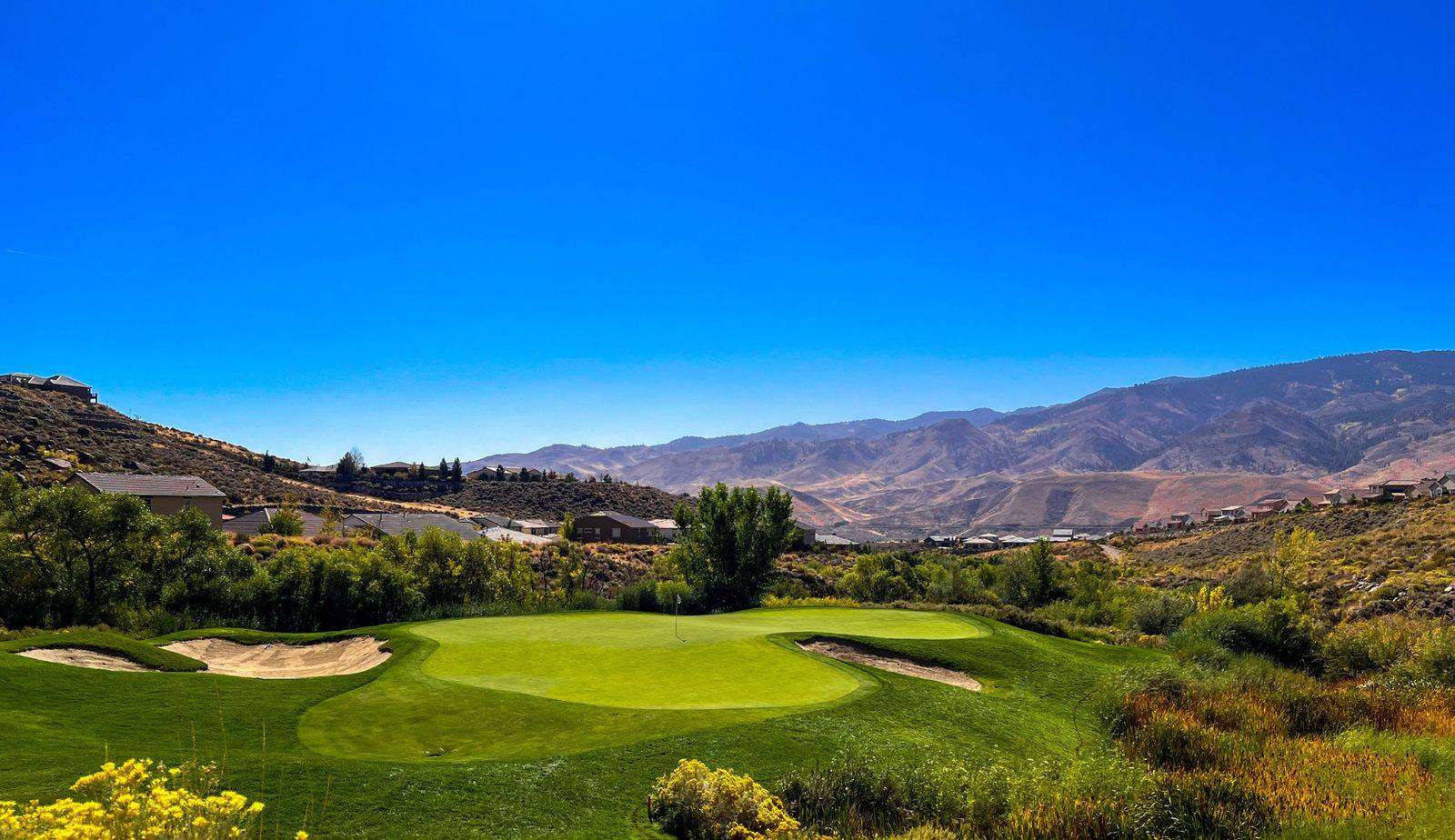 Hole 6 at Somersett Golf & Country Club Hole 6 at Somersett Golf & Country Club