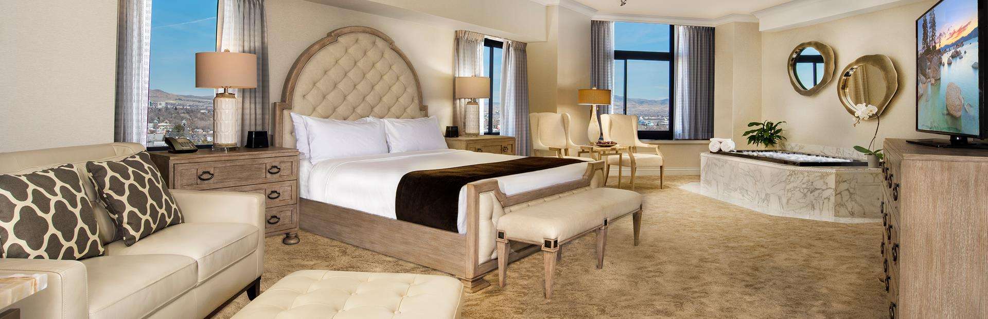 Atlantis Atrium Paradise Suite at Atlantis Casino Resort Spa — guest suite amenities