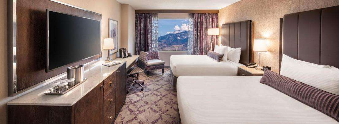 Silver Legacy Junior Suite – 2 Queen at Silver Legacy Resort Casino — guest suite amenities