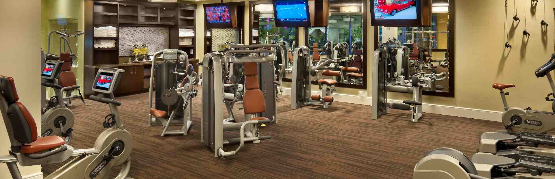 Salon at Atlantis at Atlantis Casino Resort Spa — spa treatment area