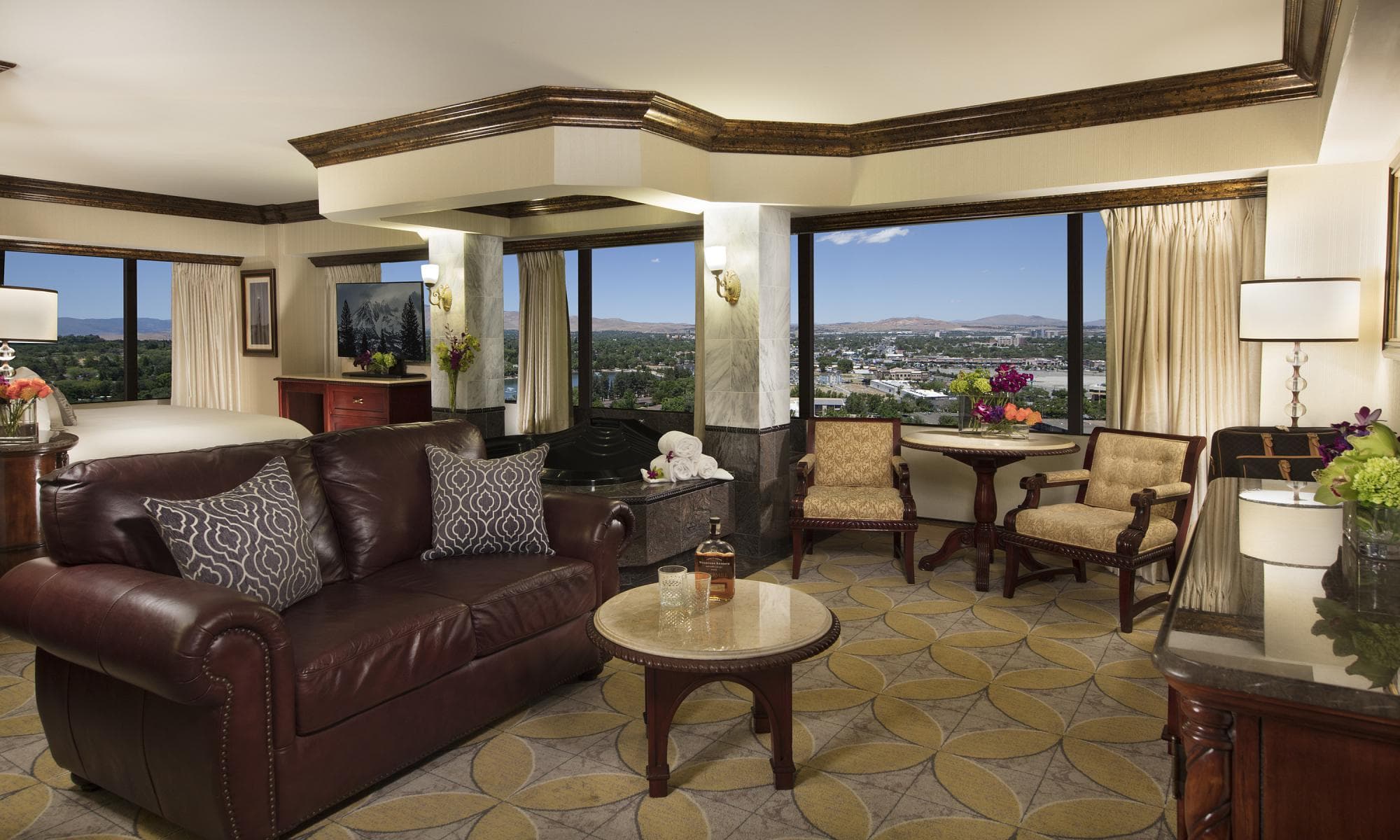 Peppermill Penthouse Suite at Peppermill Resort Spa Casino — room view