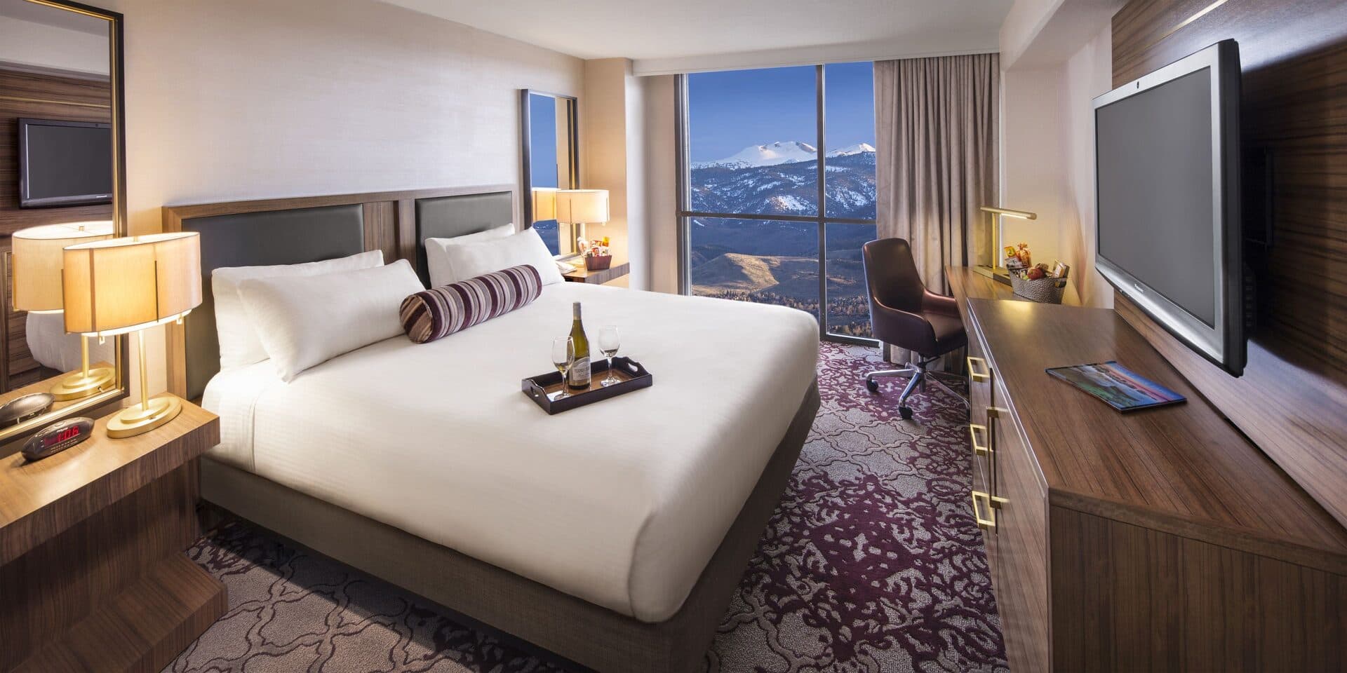 Virginia Petite Room at Eldorado Reno — compact 1 Queen guest room
