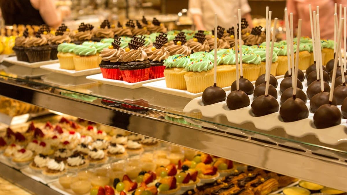Toucan Charlie's Gourmet Buffet & Grille at Atlantis Casino Resort Spa Reno — restaurant interior