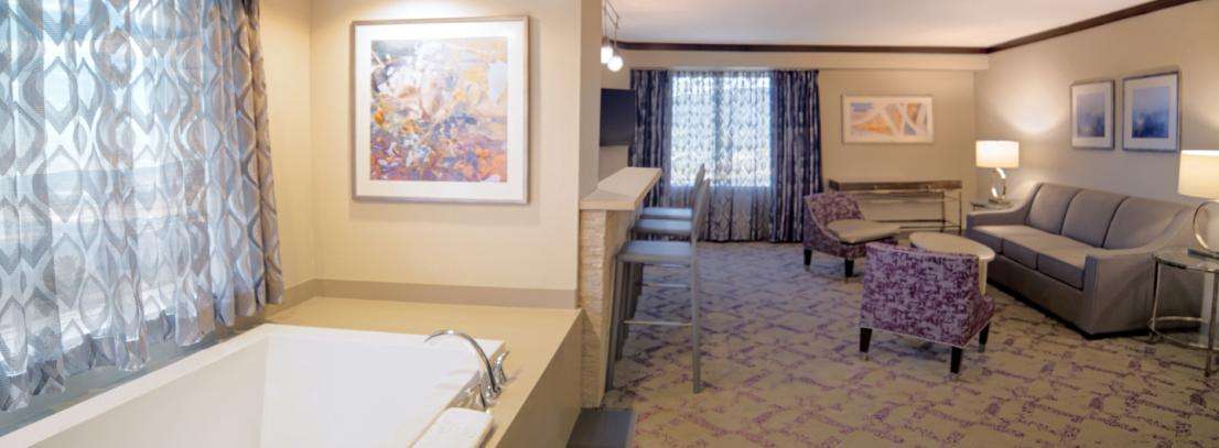 Players One Bedroom Spa Suite at Silver Legacy