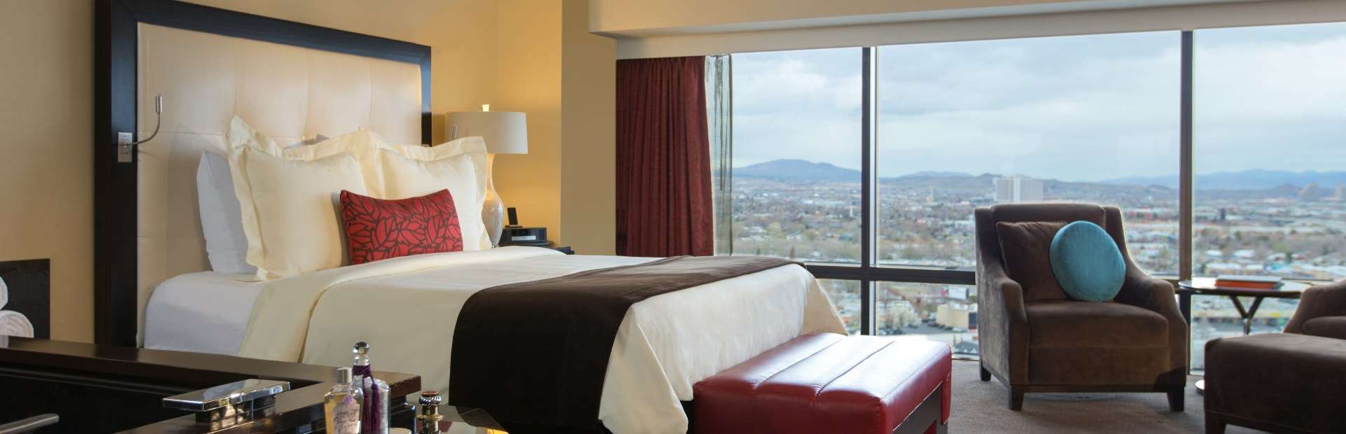 Atlantis Atrium Paradise Suite at Atlantis Casino Resort Spa — guest room with upscale furnishings and contemporary decor