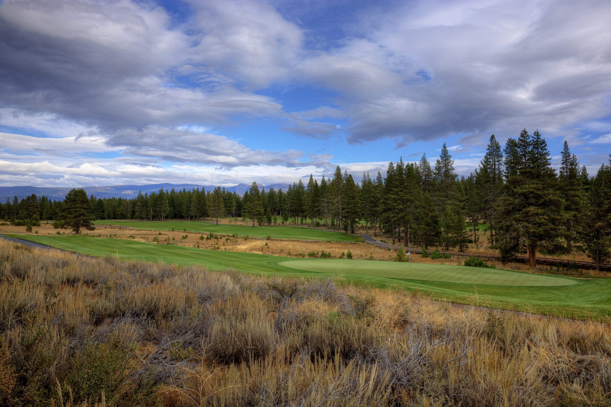 Grays Crossing Golf Course • Golf the High Sierra